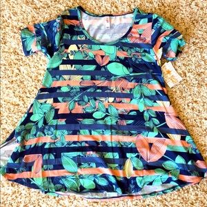 LuLaRoe Perfect Tee